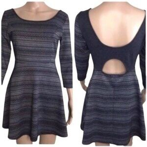 BLUETIQUE 3/4 sleeve black gray dress size medium